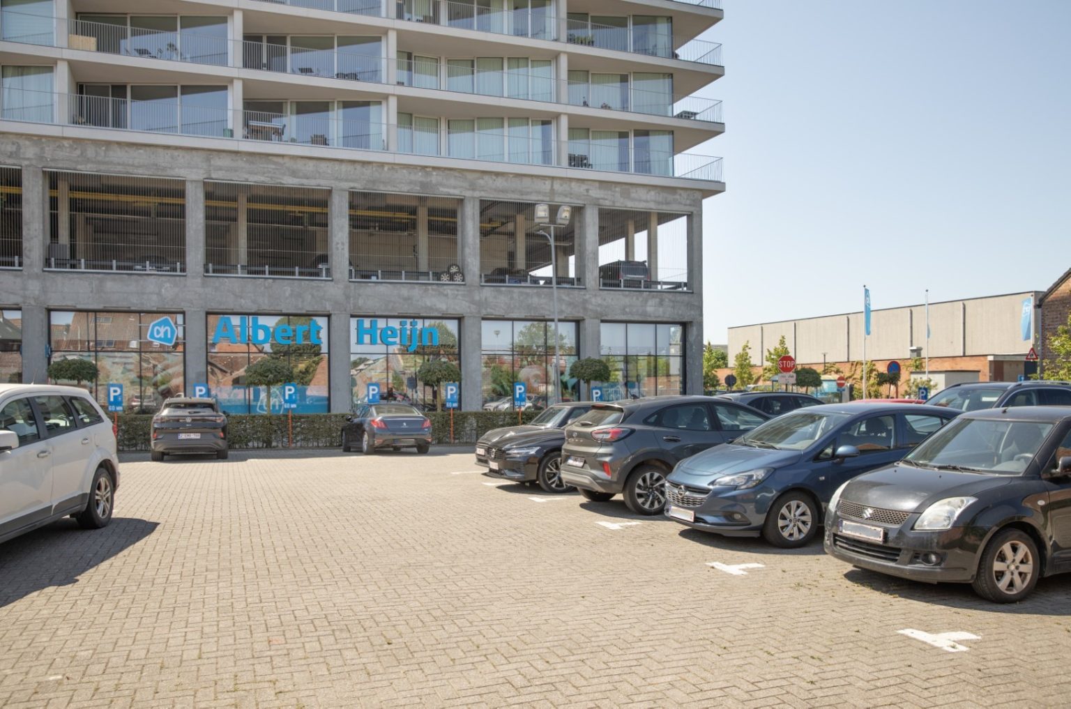 Aura_Merchtem_Ginderale (T)